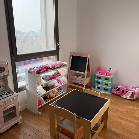 شقة Rooftop Duplex With Terrace Overlooking The Eiffel Tower