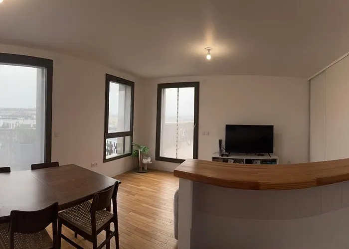 Rooftop Duplex With Terrace Overlooking The Eiffel Tower * Paris