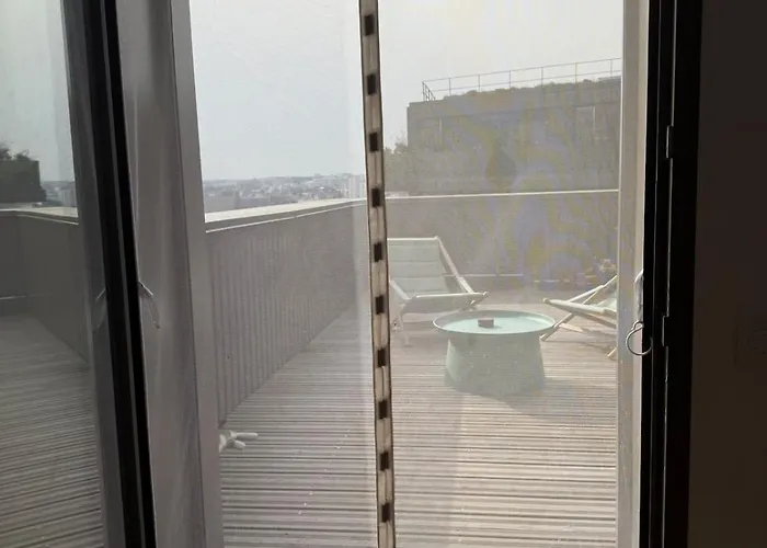 Rooftop Duplex With Terrace Overlooking The Eiffel Tower شقة *