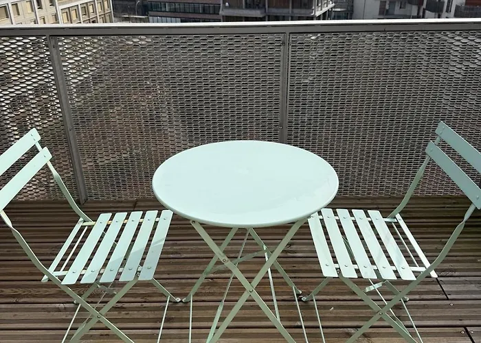 شقة Rooftop Duplex With Terrace Overlooking The Eiffel Tower باريس