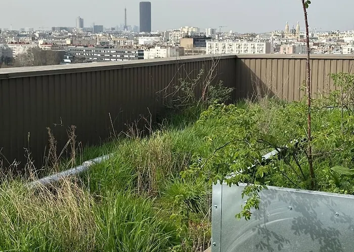 Daire Rooftop Duplex With Terrace Overlooking The Eiffel Tower *